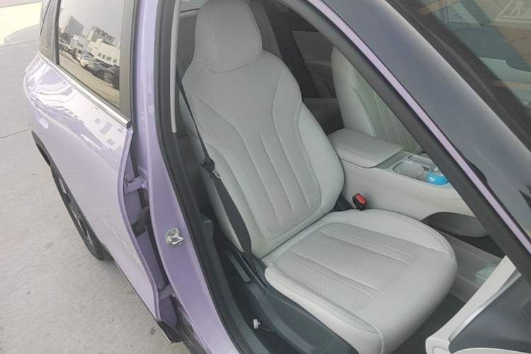 Used Geely Galaxy Geome 2026 Model 410km Exploration Edition Right Front Seat