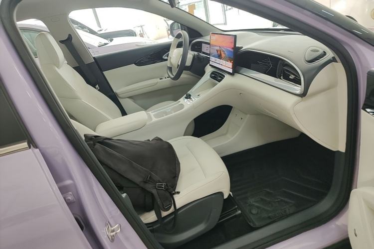 Used Geely Galaxy Geome 2026 Model 410km Exploration Edition Right Front Seat