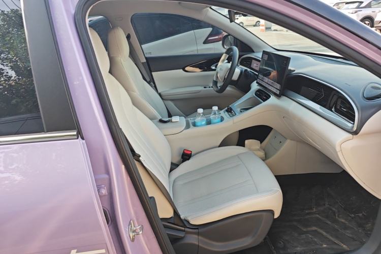 Used Geely Galaxy Geome 2026 Model 410km Exploration Edition Right Front Seat