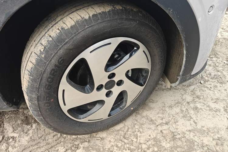 Used Geely Galaxy Geome 2026 480km Exploration+ Edition Right Front Wheel Hub