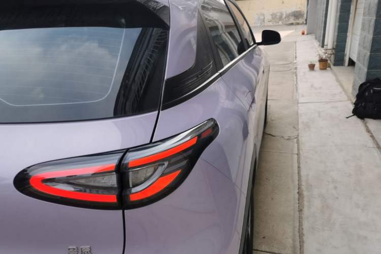 Used Geely Galaxy Geome 2026 Model 310km Dream Edition Right Rear Taillight