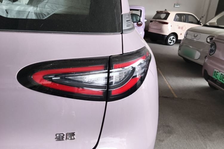 Used Geely Galaxy Geome 2026 Model 310km Dream Edition Right Rear Taillight