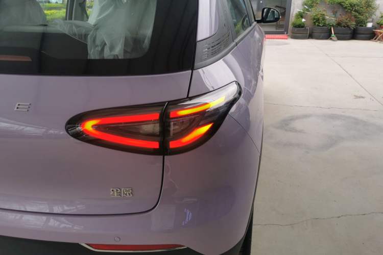 Used Geely Galaxy Geome 2026 Model 410km Carefree Edition Right Rear Taillight