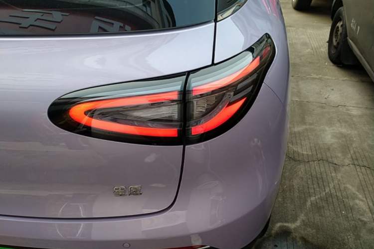 Used Geely Galaxy Geome 2026 Model 410km Exploration Edition Right Rear Taillight