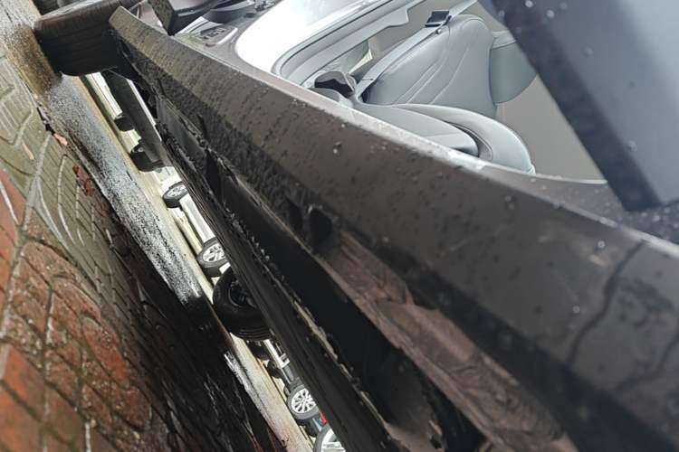 Used Geely Galaxy Geome 2026 Model 310km Youth Edition Right Side Sill