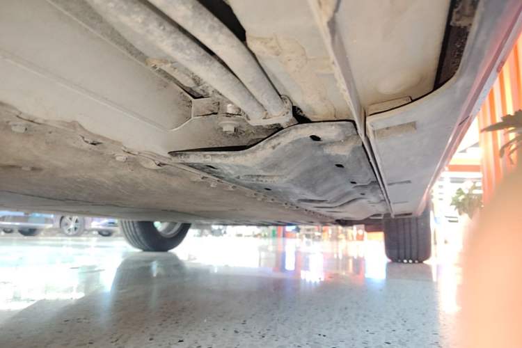 Used Geely Galaxy Geome 2026 Model 410km Exploration Edition Right Side Sill