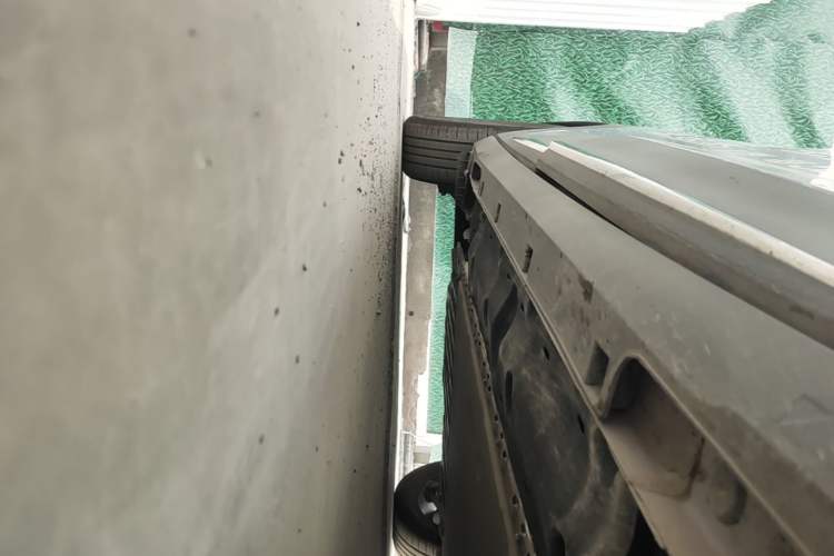 Used Geely Galaxy Geome 2026 Model 410km Exploration Edition Right Side Sill