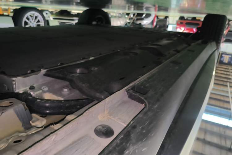 Used Geely Galaxy Geome 2026 Model 410km Freedom Edition Right Side Sill