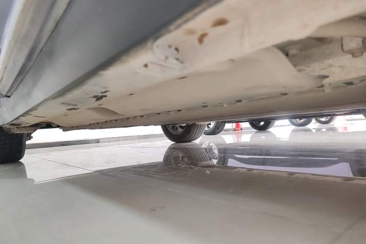 Used Geely Galaxy Geome 2026 Model 410km Exploration Edition Right Side Sill