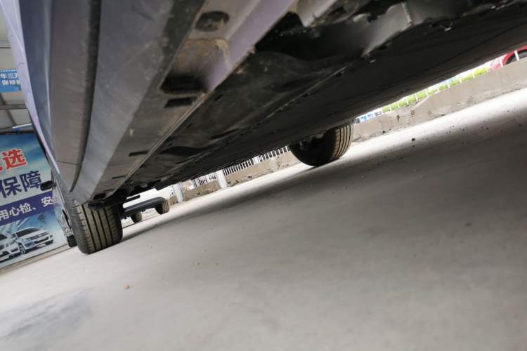 Used Geely Galaxy Geome 2026 Model 410km Carefree Edition Right Side Sill