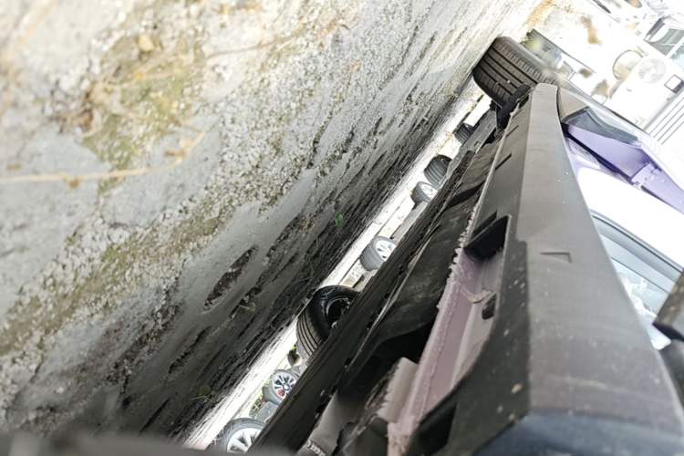 Used Geely Galaxy Geome 2026 Model 410km Carefree Edition Right Side Sill