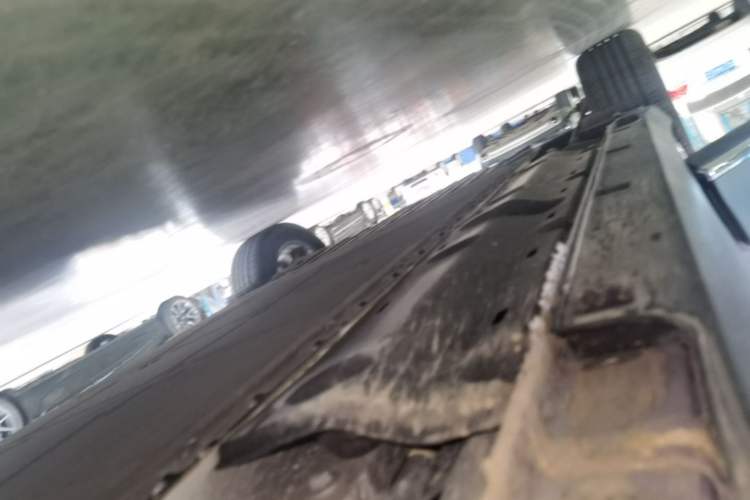 Used Geely Galaxy Geome 2026 Model 410km Exploration Edition Right Side Sill