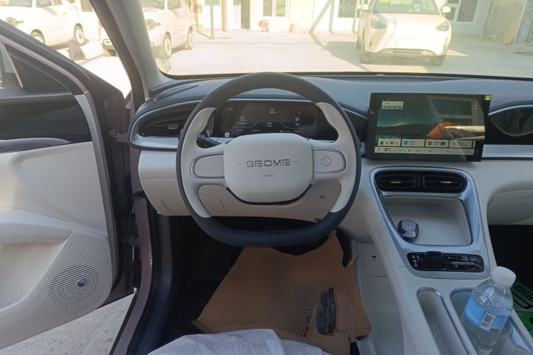 Used Geely Galaxy Geome 2026 Model 310km Youth Edition Steering Wheel