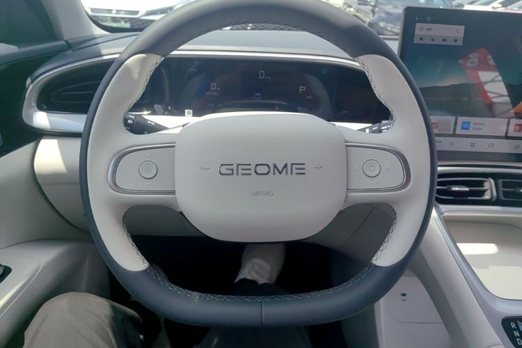 Used Geely Galaxy Geome 2026 Model 310km Dream Edition Steering Wheel