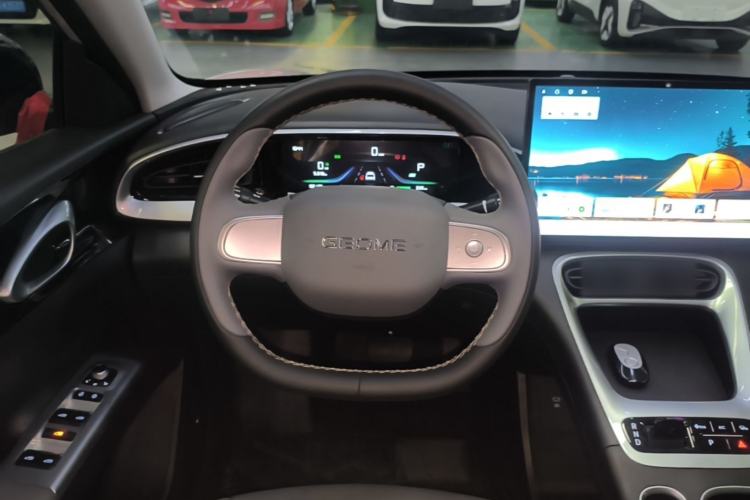 Used Geely Galaxy Geome 2026 Model 410km Freedom Edition Steering Wheel