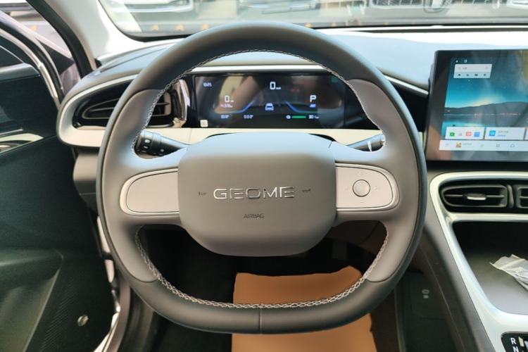 Used Geely Galaxy Geome 2026 Model 310km Youth Edition Steering Wheel