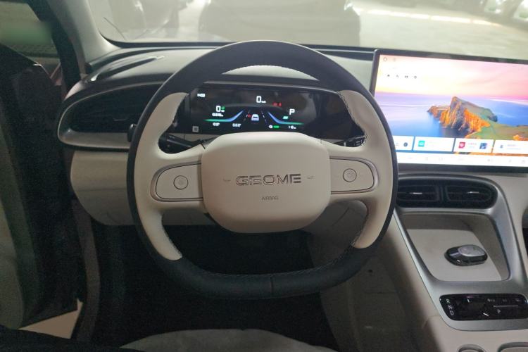 Used Geely Galaxy Geome 2026 Model 310km Dream Edition Steering Wheel