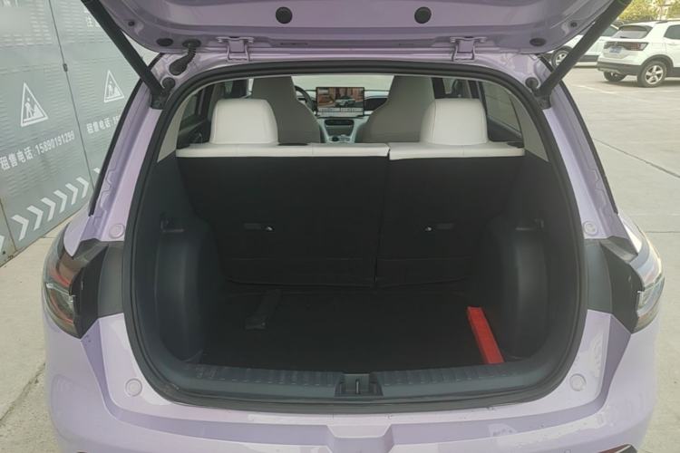 Used Geely Galaxy Geome 2026 Model 410km Exploration Edition Trunk