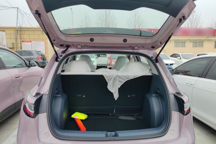 Used Geely Galaxy Geome 2026 Model 310km Youth Edition Trunk