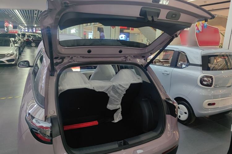 Used Geely Galaxy Geome 2026 Model 410km Freedom Edition Trunk