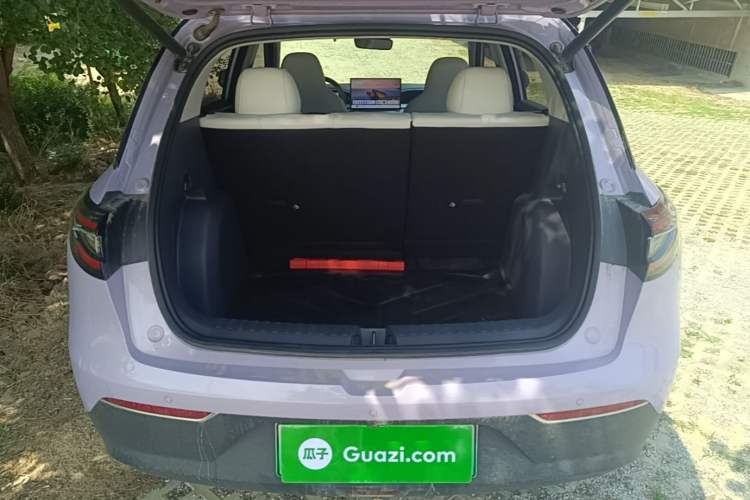 Used Geely Galaxy Geome 2026 Model 410km Exploration Edition Trunk