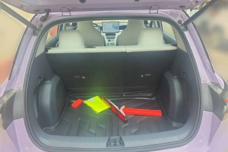 Used Geely Galaxy Geome 2026 Model 410km Exploration Edition Trunk
