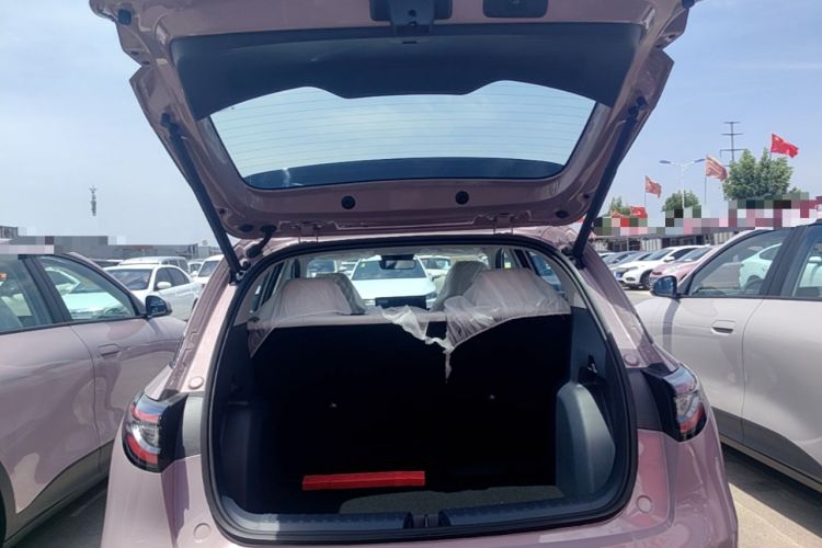 Used Geely Galaxy Geome 2026 Model 310km Dream Edition Trunk