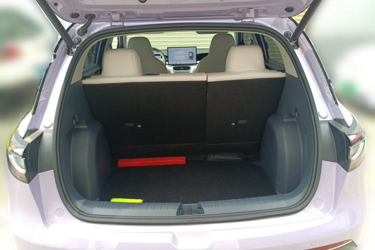 Used Geely Galaxy Geome 2026 Model 410km Exploration Edition Trunk