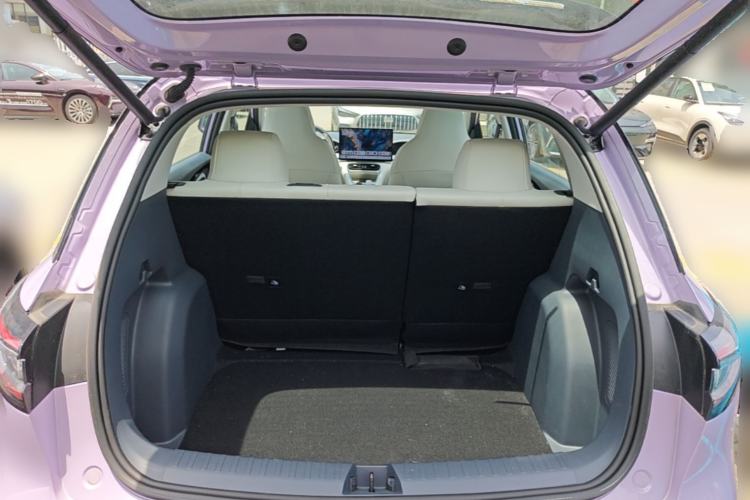 Used Geely Galaxy Geome 2026 Model 410km Exploration Edition Trunk