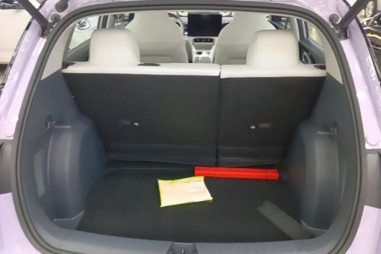 Used Geely Galaxy Geome 2026 Model 410km Exploration Edition Trunk