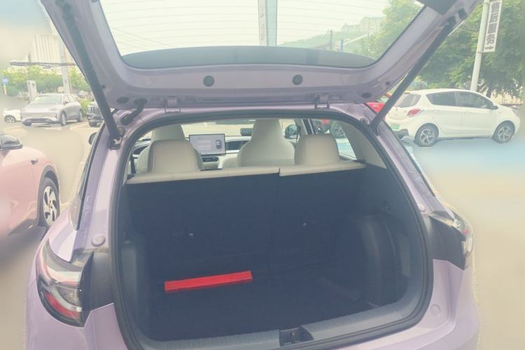 Used Geely Galaxy Geome 2026 Model 410km Exploration Edition Trunk