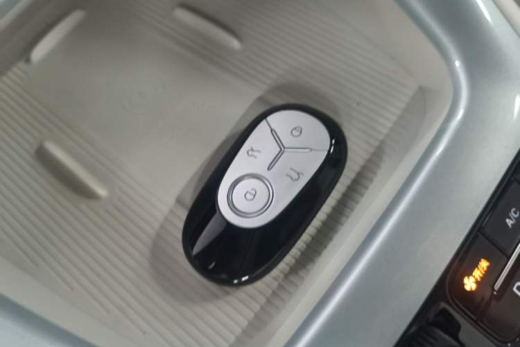 Used Geely Galaxy Geome 2026 Model 410km Exploration Edition Vehicle Key