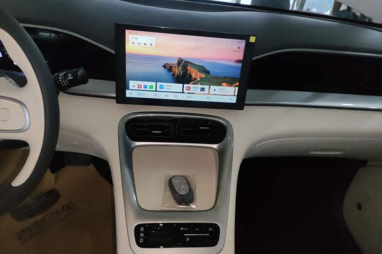 Used Geely Galaxy Geome 2026 Model 310km Youth Edition Audio And AC Panel