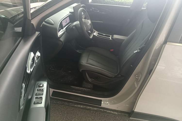 Used Geely Galaxy Geome 2026 Model 410km Exploration Edition Driver Seat