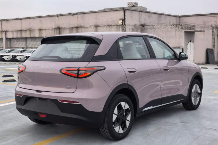 Used Geely Galaxy Geome 2026 Model 310km Dream Edition Exterior 5