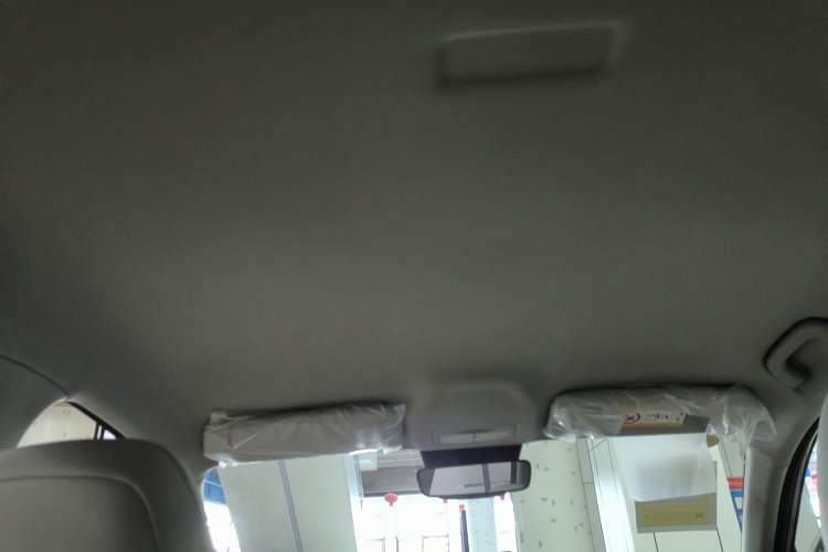 Used Geely Galaxy Geome 2026 Model 310km Youth Edition Interior 6