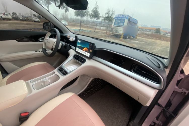 Used Geely Galaxy Geome 2026 Model 310km Youth Edition Interior 8