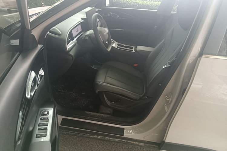 Used Geely Galaxy Geome 2026 Model 410km Exploration Edition Left Front Seat
