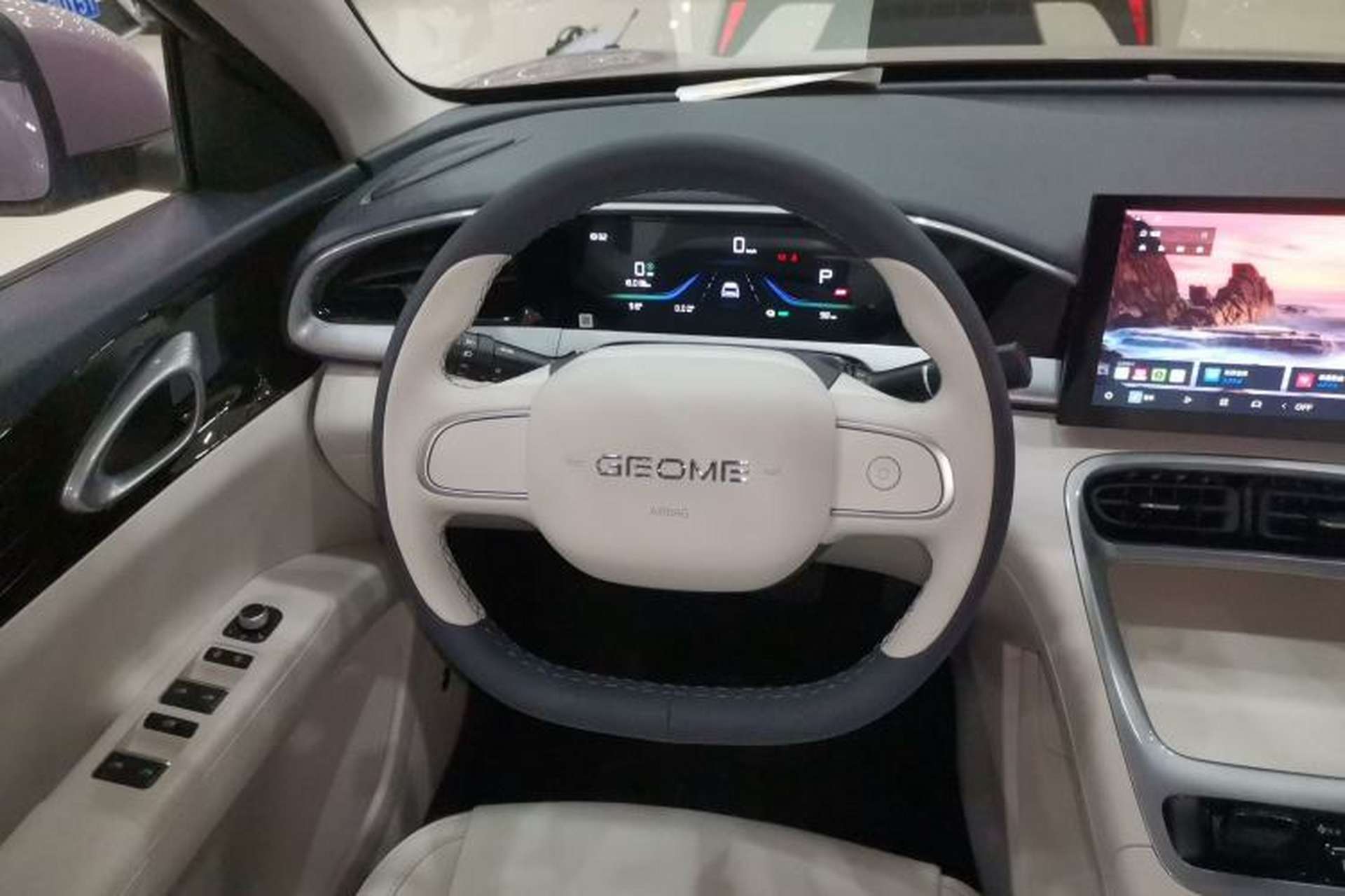 Used Geely Galaxy Geome 2026 Model 310km Youth Edition Steering Wheel