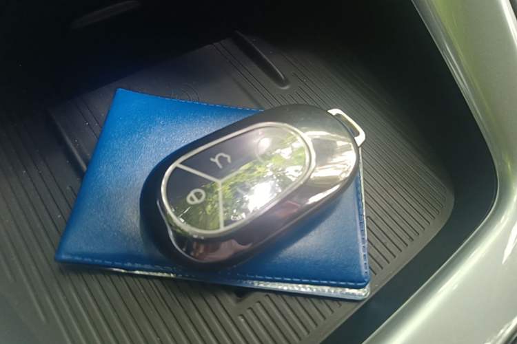 Used Geely Galaxy Geome 2026 Model 410km Exploration Edition Vehicle Key