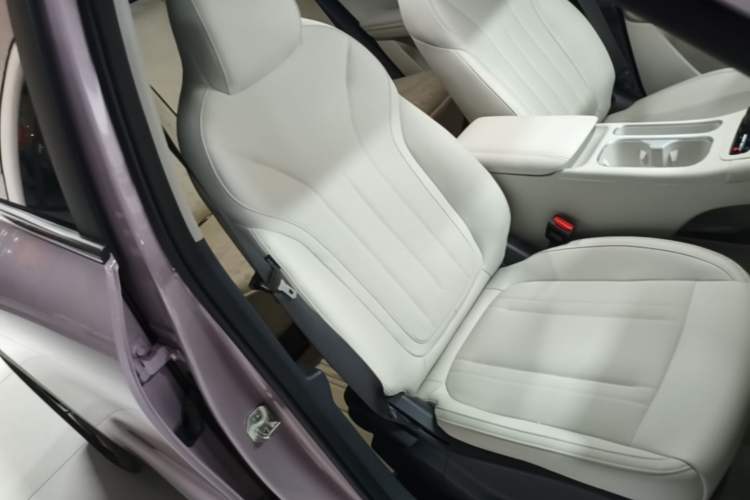 Used Geely Galaxy Geome 2026 Model 410km Exploration Edition Right Front Seat