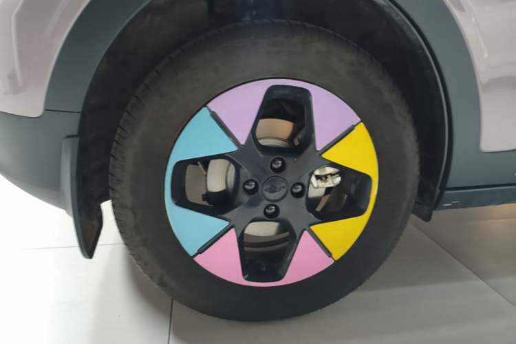 Used Geely Galaxy Geome 2026 Model 410km Exploration Edition Right Rear Wheel Hub