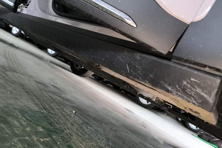 Used Geely Galaxy Geome 2026 Model 310km Dream Edition Right Side Sill