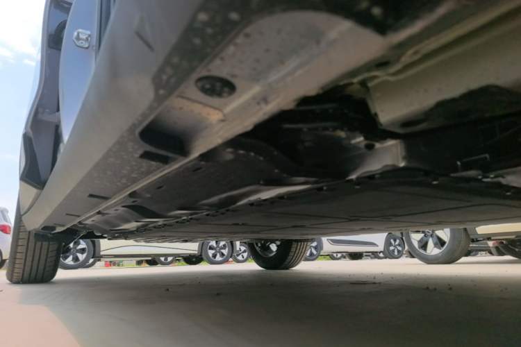 Used Geely Galaxy Geome 2026 Model 410km Freedom Edition Right Side Sill