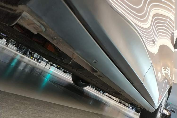 Used Geely Galaxy Geome 2026 Model 310km Youth Edition Right Side Sill