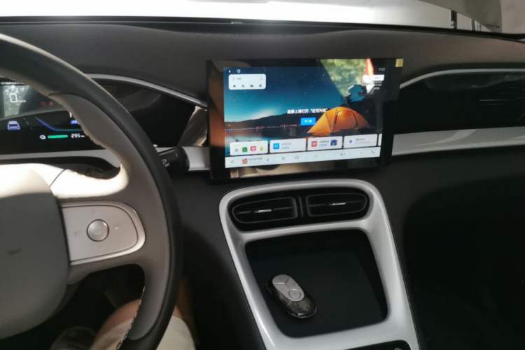 Used Geely Galaxy Geome 2026 Model 310km Youth Edition Audio And AC Panel