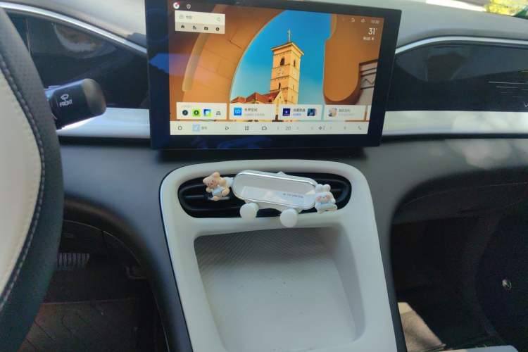 Used Geely Galaxy Geome 2026 Model 410km Carefree Edition Audio And AC Panel