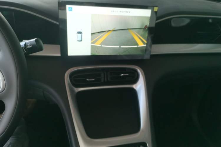 Used Geely Galaxy Geome 2026 Model 310km Youth Edition Audio And AC Panel