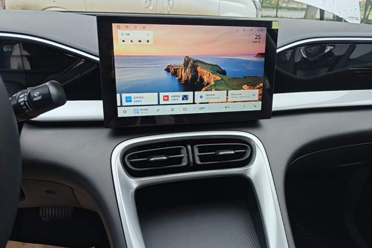 Used Geely Galaxy Geome 2026 Model 310km Youth Edition Audio And AC Panel