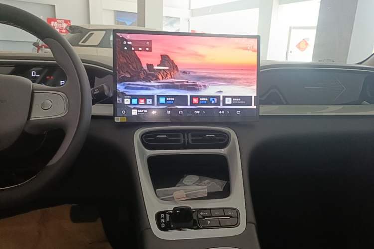 Used Geely Galaxy Geome 2026 Model 310km Dream Edition Audio And AC Panel